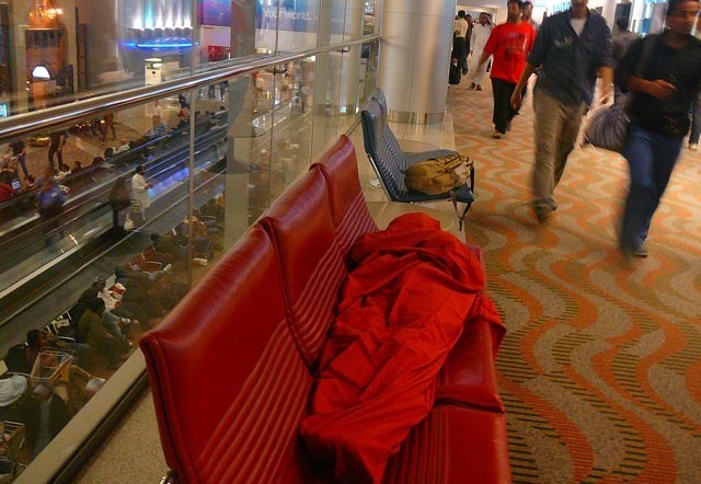 Алексей Кузнецов, Индия, спать в аэропорту Дубая